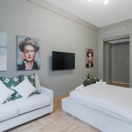 Spacious And Elegant 2br Airconditioned Trocadero *