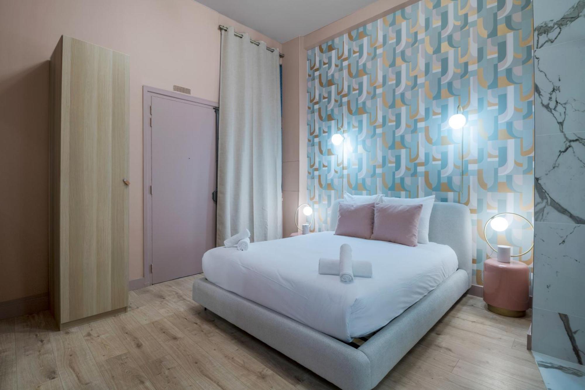 Apartment Spacious And Elegant 2br Airconditioned Trocadero