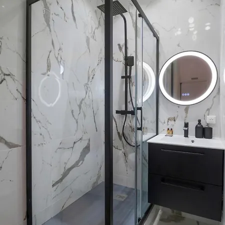 Spacious&elegant 2br Airconditioned Trocadéro Appartamento
