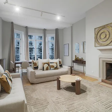 Spacious&elegant 2br Airconditioned Trocadéro Appartamento